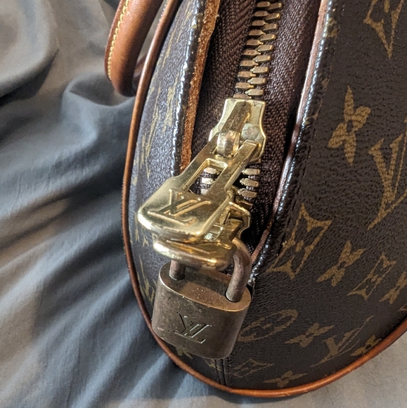 LOUIS VUITTON monogram ellipse PM - Picture 6 of 9